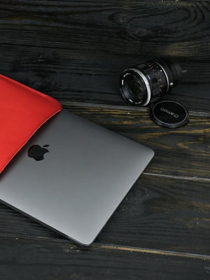 Шкіряний червоний чохол для MacBook | 6798349