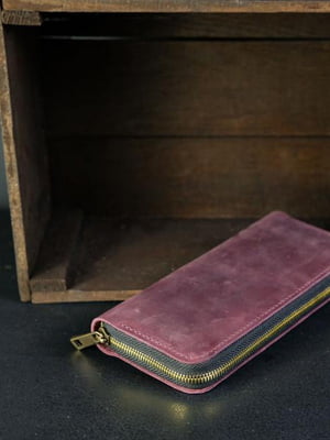 Фиолетовый кожаный кошелек-клатч на круговой молнии | 6798535