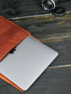 Кожаный коричневый чехол для MacBook | 6798631