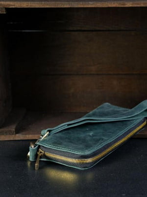 Кожаный зеленый кошелек-клатч с ремешком | 6799016