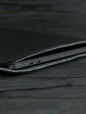 Кожаный черный чехол для MacBook | 6799073