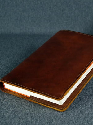 Обкладинка з пеналом для щоденника формату А5 "Модель №16" коричневого кольору | 6800930