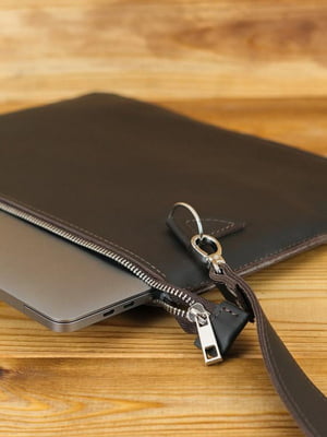 Кожаный чехол шоколадного цвета для MacBook | 6797224
