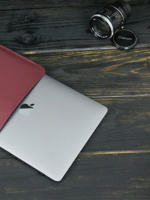 Кожаный бордовый чехол для MacBook | 6798397