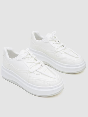 Кросівки білі на щільній підошві | 6801337