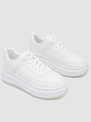 Кросівки білі на щільній підошві | 6801341