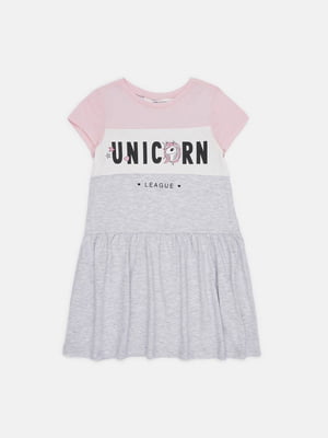 Серо-розовое платье-футболка с принтом | 6801946