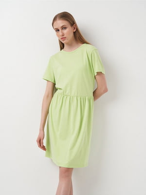 Платье-футболка салатового цвета | 6802327