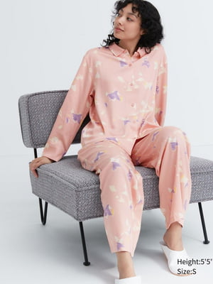 Пижама розовая в цветочный принт: рубашка и брюки | 6804632