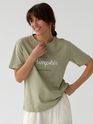 Бавовняна футболка кольору хакі з написом Pumpkin | 6806032