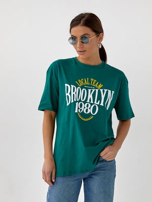 Зелена бавовняна футболка з принтом Brooklyn Barley | 6806269