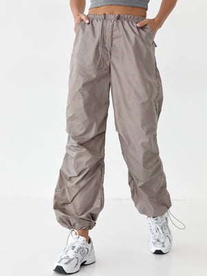 Широкі сірі штани-карго з плащової тканини | 6806993