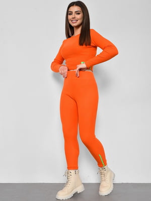 Спортивний костюм помаранчевого кольору: лонгслів і джогери | 6808800
