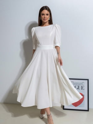 Біла сукня з декоративною спинкою | 6811019