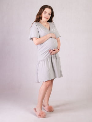 Сіра сукня для вагітних з рюшами | 6811271