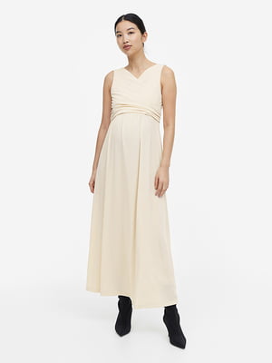 Длинное трикотажное платье для беременных кремового цвета | 6811938