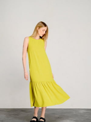 Вільна сукня А-силуету лаймового кольору з відрізним низом | 6765601