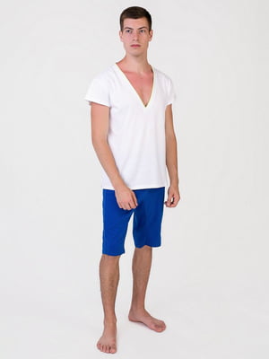 Піжама: біла футболка та сині шорти | 6813374