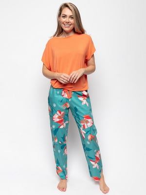 Піжама помаранчево-зелена із квітковим принтом: футболка та штани | 6815487