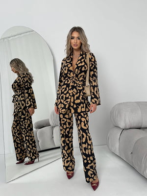 Бежевий костюм-двійка з леопардовим принтом: сорочка і штани | 6816380