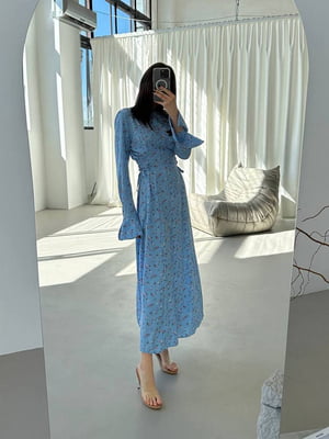 Блакитна сукня-максі в квітковий принт із шнурівками з боків | 6816876