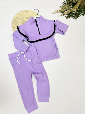 Фіолетовий костюм з рюшами | 6817199
