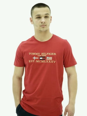 Хлопковая красная футболка с фирменным принтом | 6817992