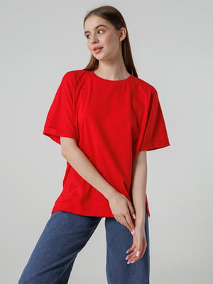 Червона футболка вільного крою з підвернутими рукавами та розрізами по боках | 6819239
