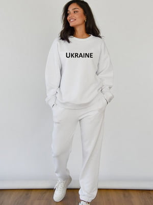 Білий бавовняний костюм з патріотичним принтом Ukraine | 6820729