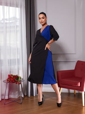 Синьо-чорна А-силуетна сукня-міді “на запа́х” | 6821140