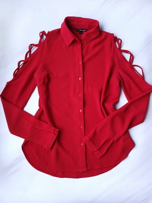 Червона однотонна блуза з шнурівкою на плечах | 6827352