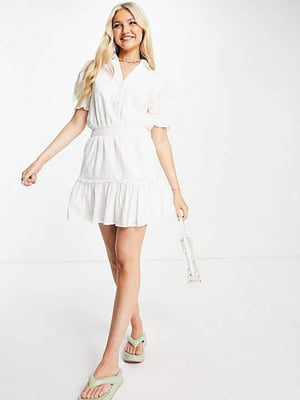 Біла сукня А-силуету з оборкою знизу | 6724038
