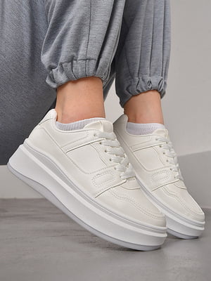 Кросівки білого кольору на шнурівці | 6828246