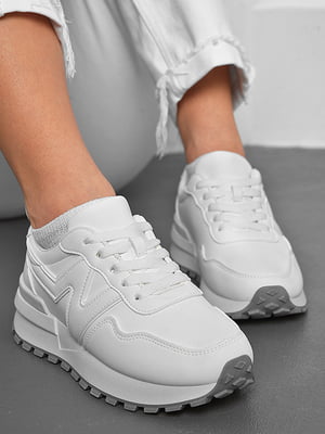 Кросівки білого кольору на шнурівці | 6828278