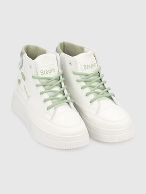 Білі високі кросівки на шнурівці | 6830556