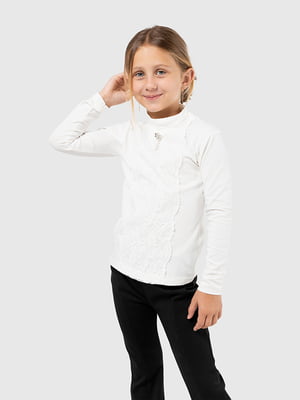 Блуза молочного кольору, декорована мереживом | 6831582