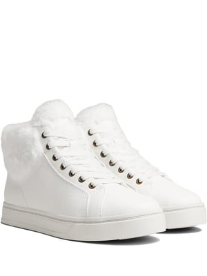 Белые ботинки с мехом | 6834059
