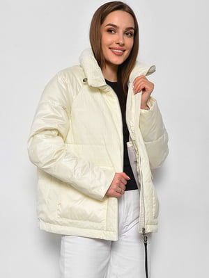 Демісезонна молочна куртка з накладними кишенями | 6835097
