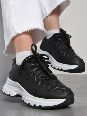 Кросівки чорного кольору на шнурівці  | 6835389