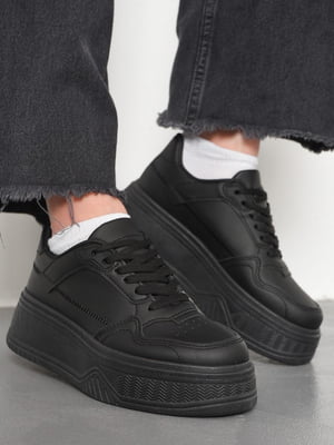 Кросівки чорного кольору на шнурівці | 6835410