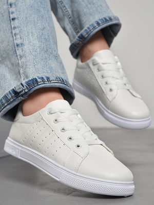 Кросівки білого кольору на шнурівці | 6835414
