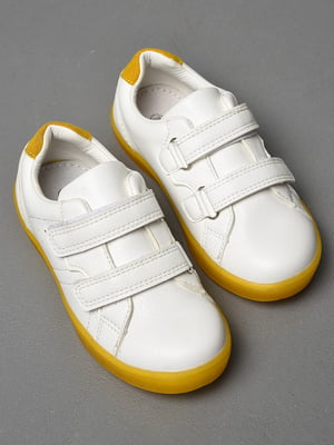 Кросівки жовто-білого кольору з липучками  | 6835671