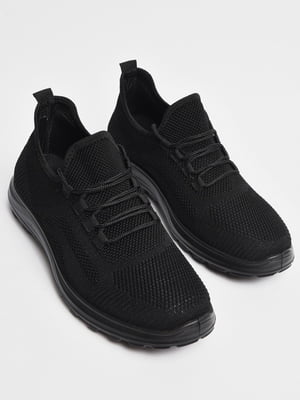 Кросівки чорного кольору на шнурівці | 6835748
