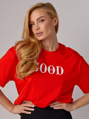 Трикотажна червона футболка з написом Good vibes | 6838528