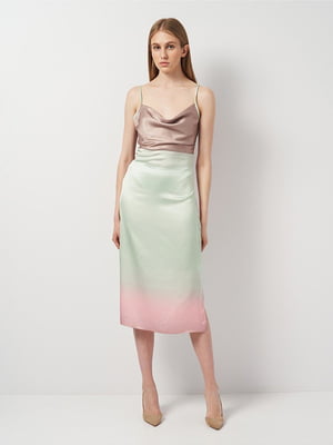 Приталена триколірна сукня з м`якою горловиною | 6840572