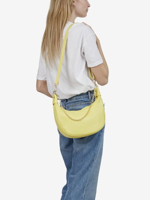 Кожаная сумка-багет лимонного цвета | 6838332