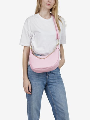 Светло-розовая сумка-багет из кожи флотар | 6838333