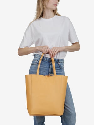 Светло-оранжевая кожаная сумка шопер на молнии | 6838473