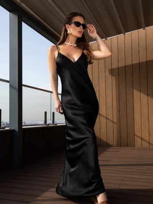 Чорна шовкова сукня з відкритою спиною | 6845111