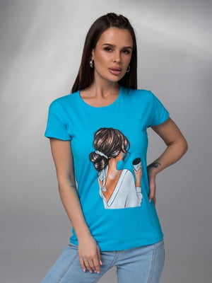 Блакитна бавовняна футболка з яскравим малюнком | 6845271